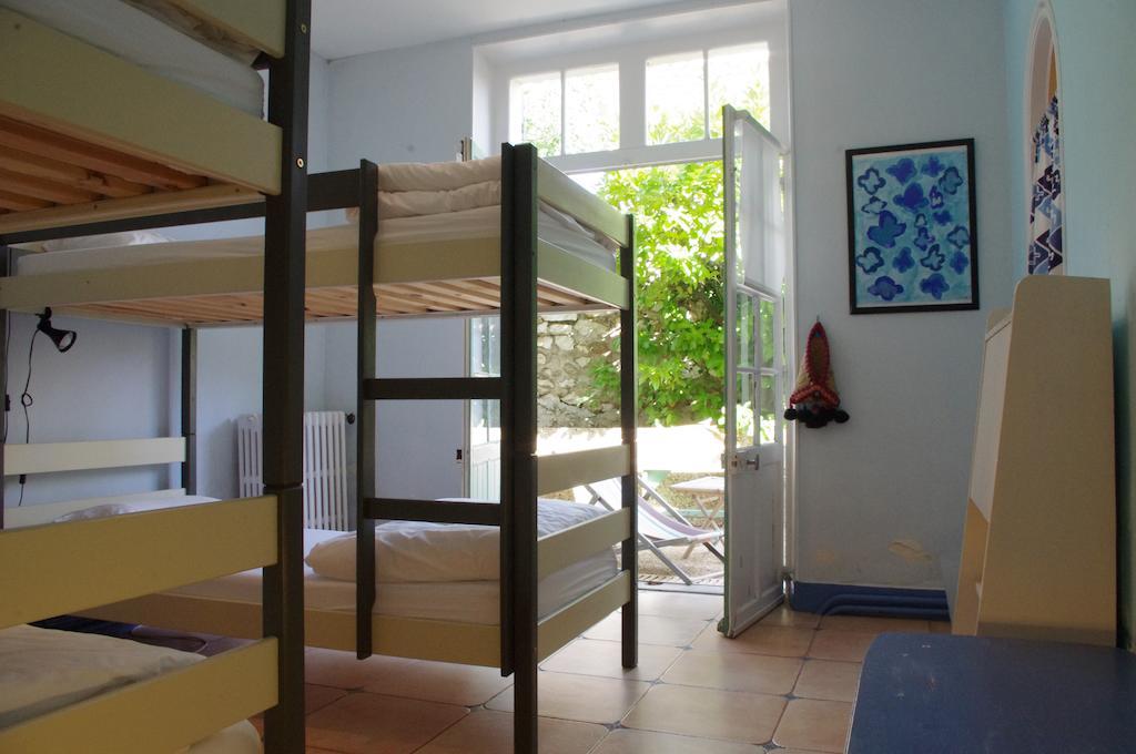 Cassis Hostel Экстерьер фото